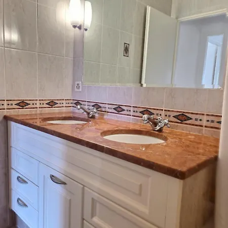 Centre Crans-montana, Balcon Plein Sud, Vue Alpes, Parking Privé *